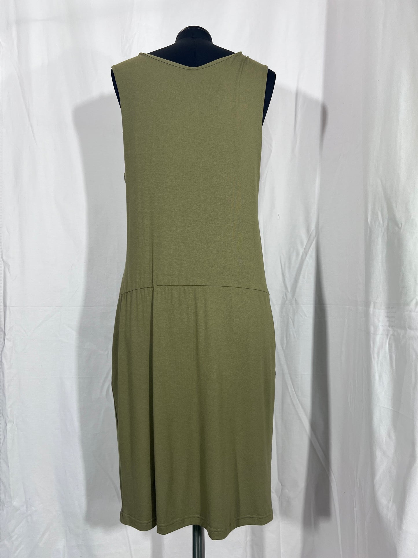 Robe longue taille M d'occasion vert olive