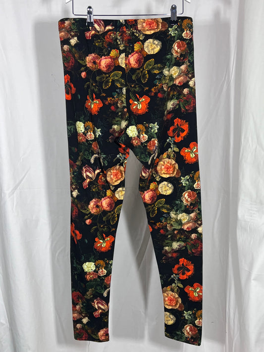 2. Hand Größe XL schwarze Leggins mir Blumen