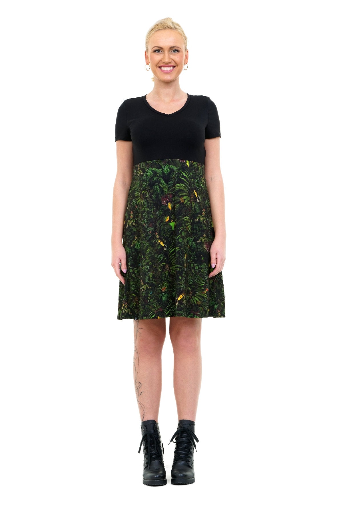 SOLDES Taille S Robe Lilly fleurs noires